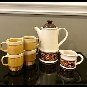 Vintage Sadler tea pot and drip glaze mugs